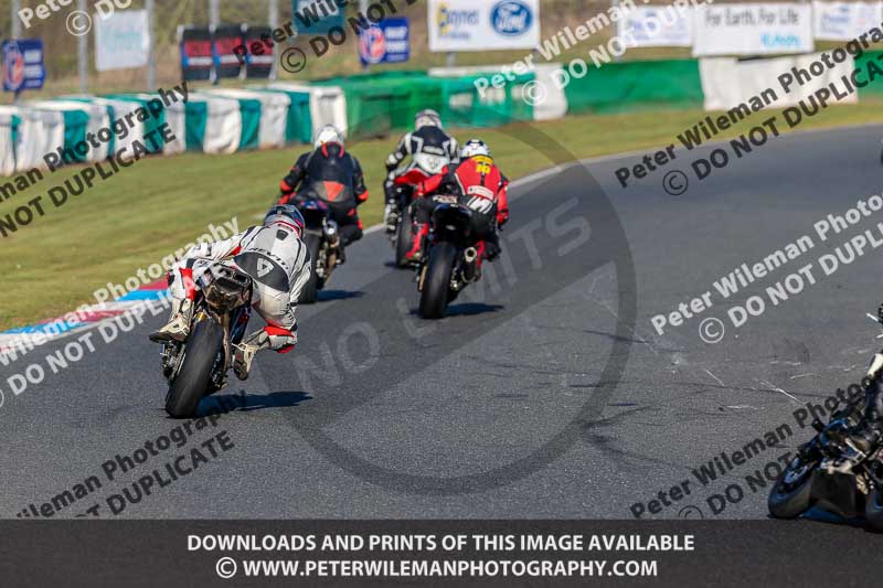 PJ Motorsport Photography 2018;enduro digital images;event digital images;eventdigitalimages;mallory park;mallory park photographs;mallory park trackday;mallory park trackday photographs;no limits trackdays;peter wileman photography;racing digital images;trackday digital images;trackday photos